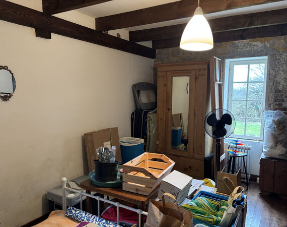 Lurcy Levis - NIEUW - € 127.200