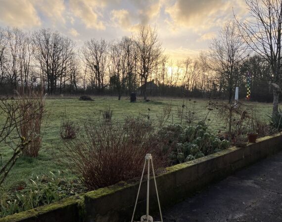 Lurcy Levis - NIEUW - € 127.200