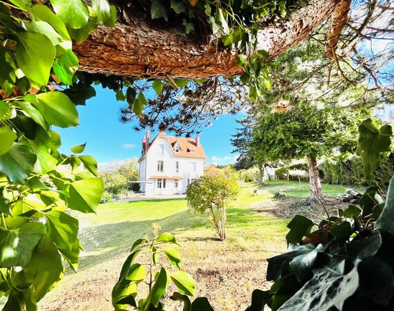 Neris les Bains - NIEUW - € 359.000